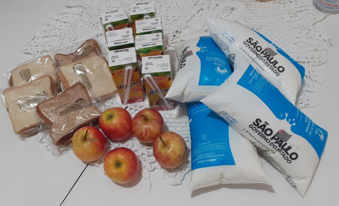 Cesta de alimentos doada pela Associação Igualdade e Vida